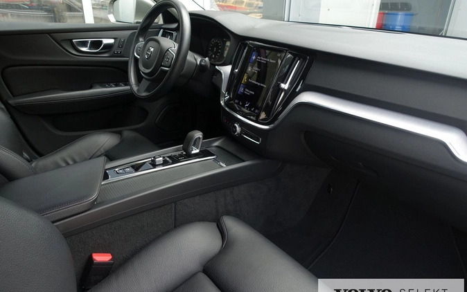 Volvo V60 cena 144900 przebieg: 52416, rok produkcji 2021 z Rymanów małe 596